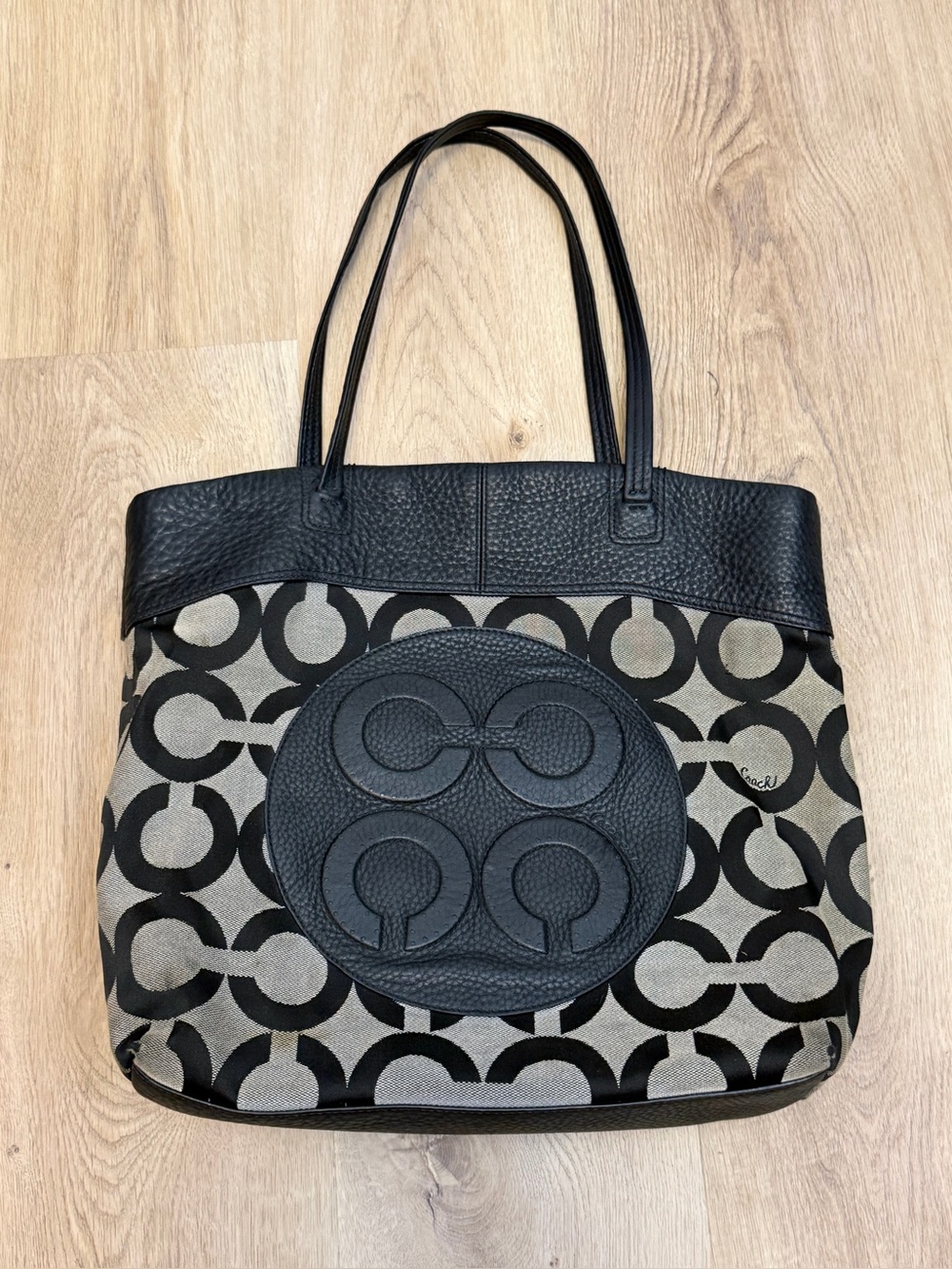 Coach Julia Op Art Perry Tote